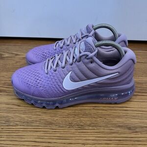 Nike Women's Air Max 2017 Sneakers Size 7 Lavender Purple 849560-555